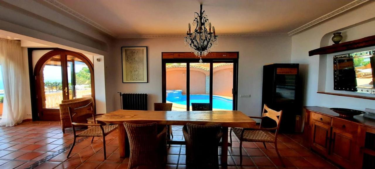 Villa Puerto Blanco Калпе Екстериор снимка