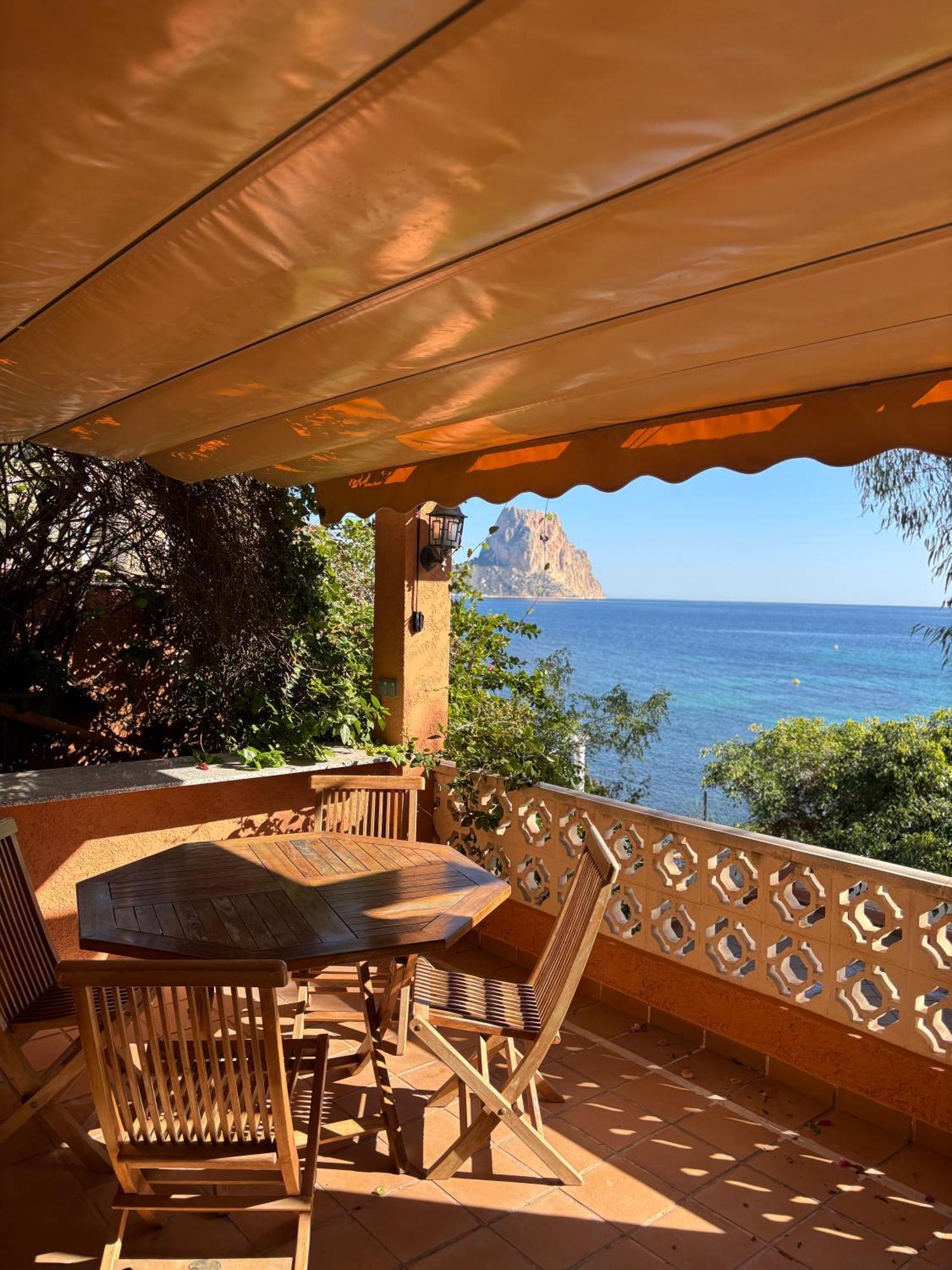 Villa Puerto Blanco Калпе Стая снимка